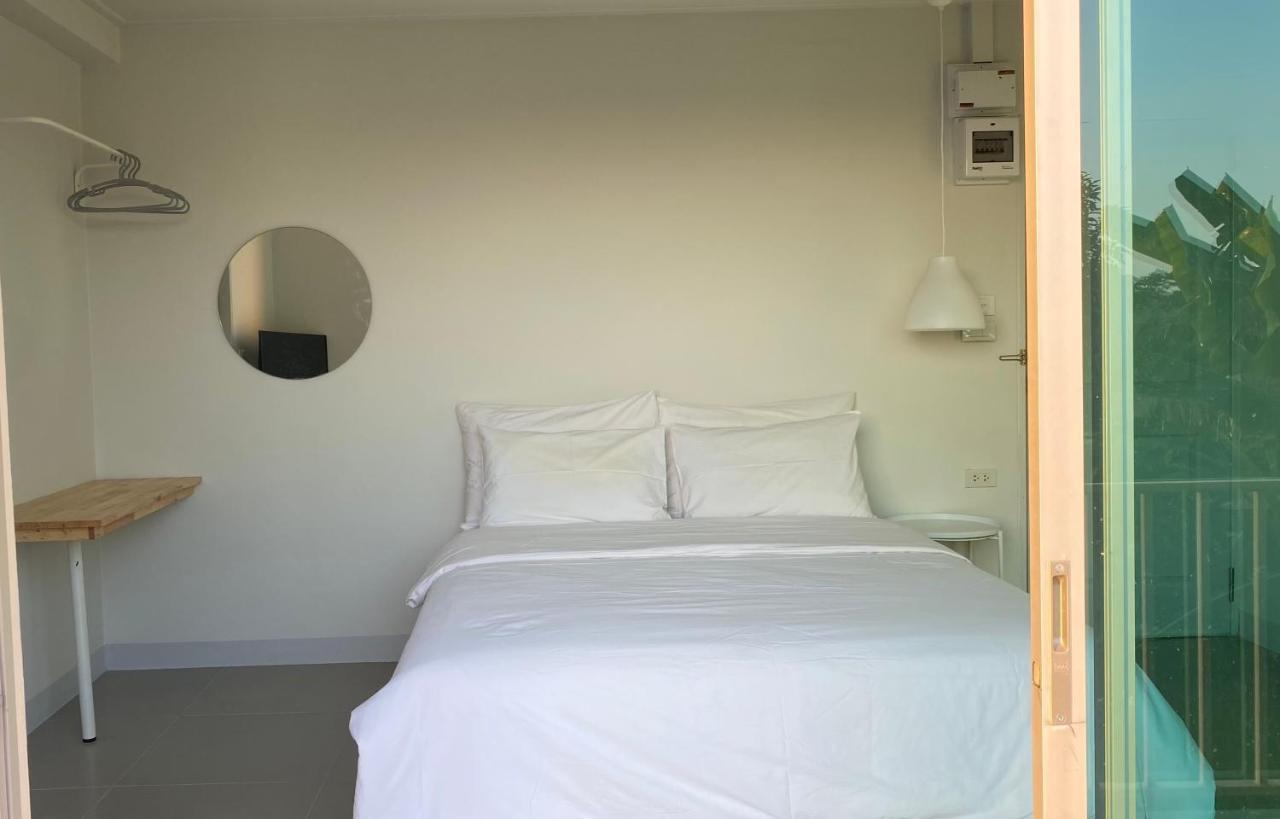 ナーン Baan Thammada Bed & Breakfast エクステリア 写真